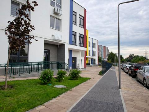 комерційна за адресою Івана Виговського вул. (Маршала Гречка), 6