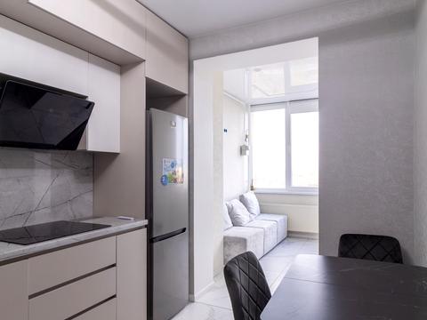 квартира за адресою Абрикосова вул., 7