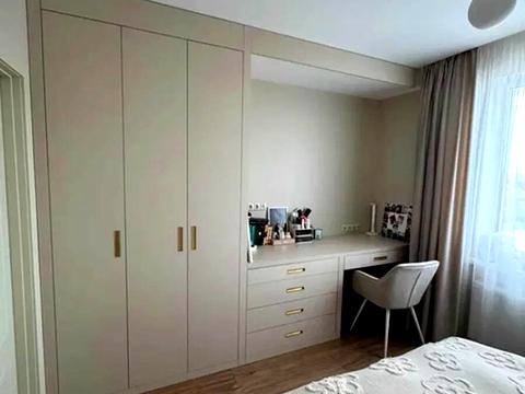 квартира за адресою Героїв Крут вул., 10