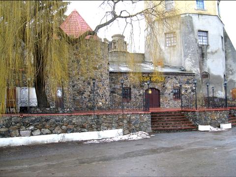 комерційна за адресою Шевченка, 1