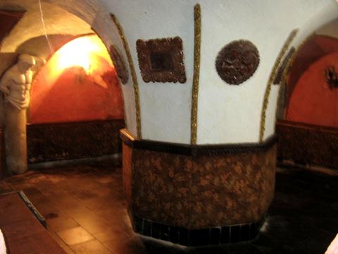 комерційна за адресою Шевченка, 1