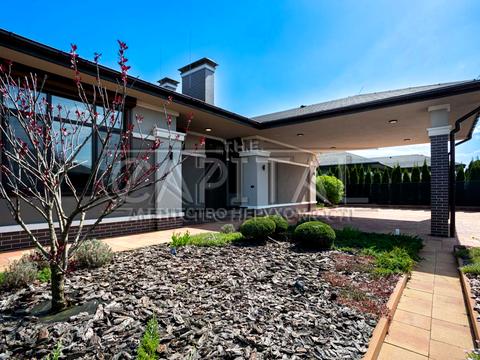 дом по адресу с. Вишенки, Золочівська