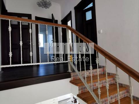 будинок за адресою Весняна вул.