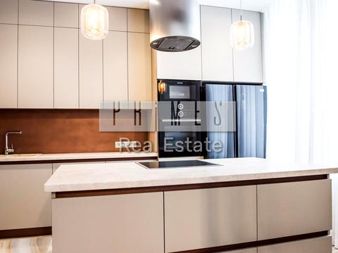 квартира за адресою Київ, Андрія Верхогляда вул. (Михайла Драгомирова), 18-А