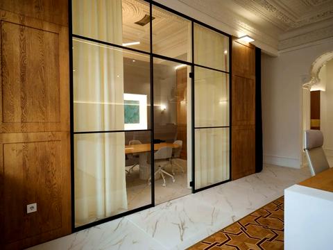 коммерческая по адресу Шота Руставели ул., 22