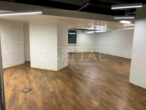 комерційна за адресою Болсуновська вул. (Сергія Струтинського), 13-15