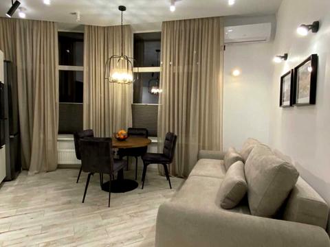 квартира за адресою Михайла Бойчука вул. (Кіквідзе), 19-А