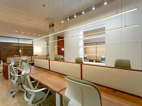 комерційна за адресою Саксаганського вул., 58