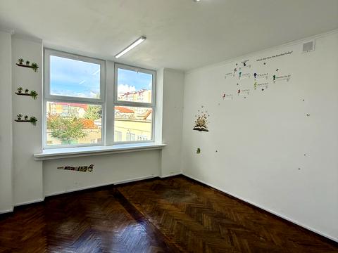 коммерческая по адресу Гетмана Мазепы ул., 1