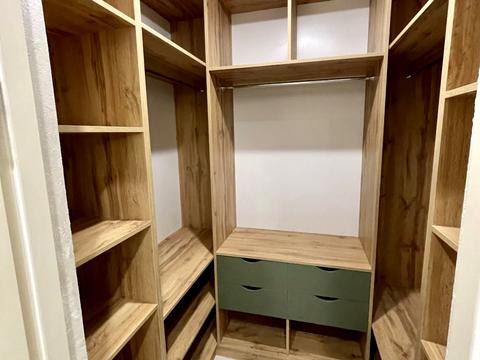 квартира по адресу Ивана Франко ул., 40 к1