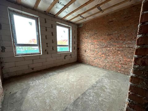 будинок за адресою Амосова вул.