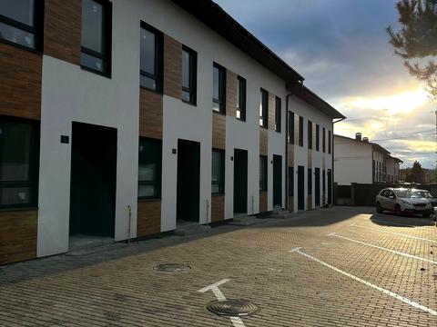 будинок за адресою Амосова вул.