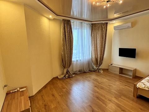 квартира за адресою Середньофонтанська вул., 19-А