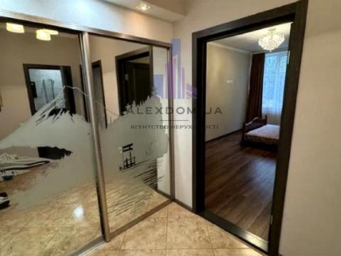 квартира по адресу Регенераторна, 4к2