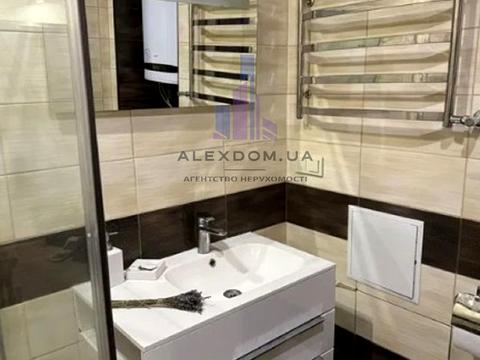 квартира по адресу Регенераторна, 4к2