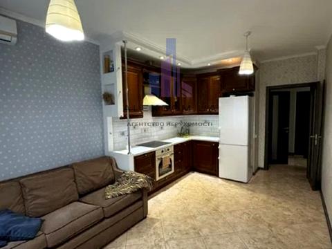 квартира по адресу Регенераторна, 4к2