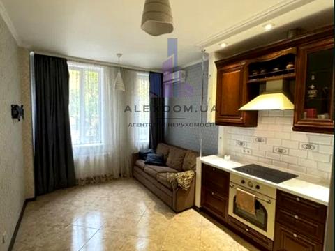 квартира по адресу Регенераторна, 4к2