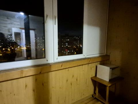 квартира за адресою Ревуцького вул., 19/1