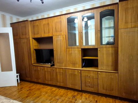 квартира за адресою Ревуцького вул., 19/1