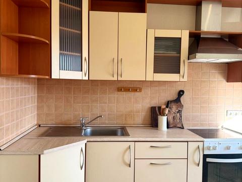 квартира за адресою Машинобудівна вул., 21