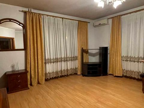 квартира за адресою Олександра Лазаревського вул. (Мініна), 9