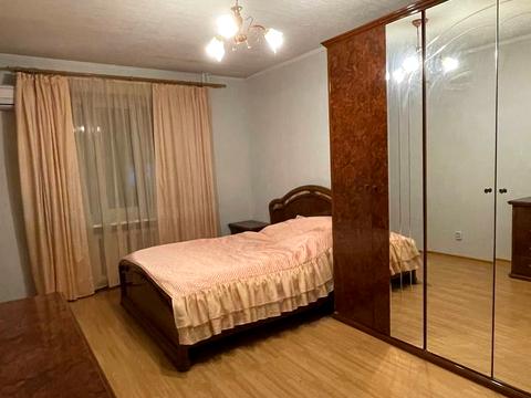 квартира за адресою Олександра Лазаревського вул. (Мініна), 9