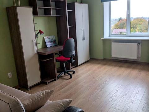 квартира за адресою Державності вул., 114в