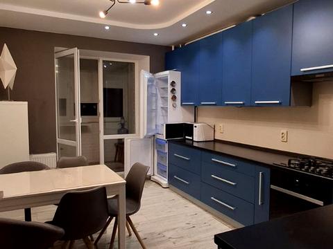 квартира за адресою Державності вул., 114в