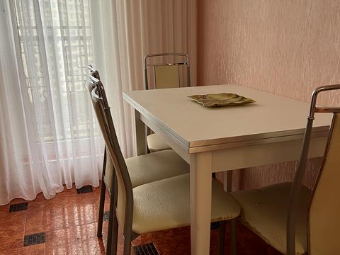 квартира за адресою Перлинна вул., 3