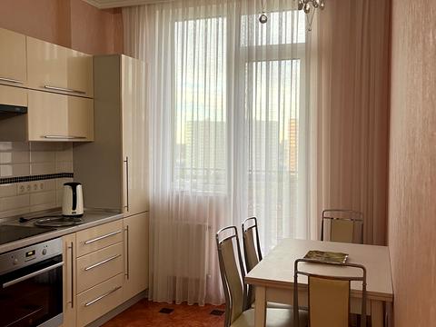 квартира за адресою Перлинна вул., 3