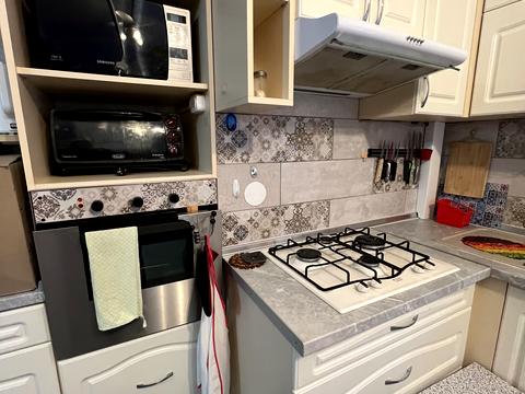 квартира за адресою Ужгород, Анатолія Тегзи вул. (Возз'єднання), 19