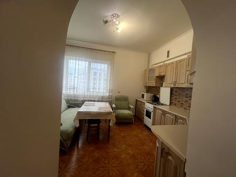 квартира за адресою Августина Волошина вул., 1-А