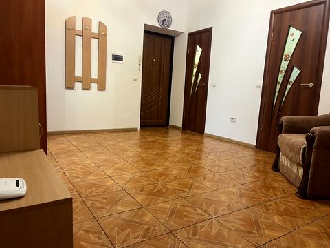 квартира за адресою Августина Волошина вул., 1-А