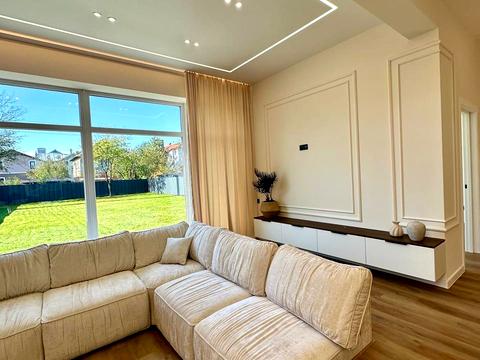 дом по адресу Вишнёвая ул.