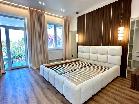 дом по адресу Вишнёвая ул.