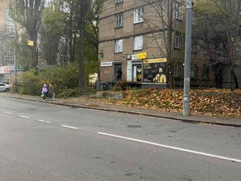 коммерческая по адресу Овручская ул., 17