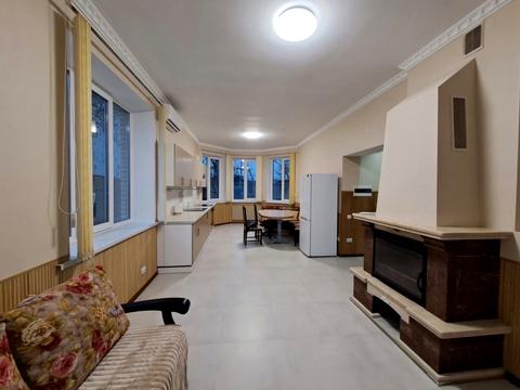 будинок за адресою 8 березня