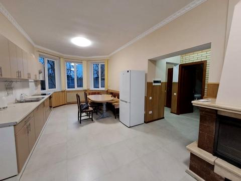 будинок за адресою 8 березня