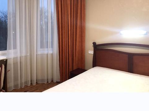 будинок за адресою 8 березня