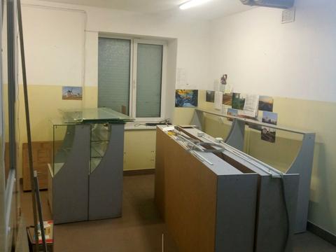 комерційна за адресою Інститутська вул., 6а