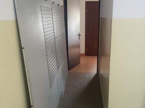 комерційна за адресою Інститутська вул., 6а