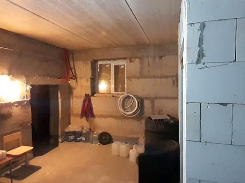 комерційна за адресою 2-й Мирний пров., 1