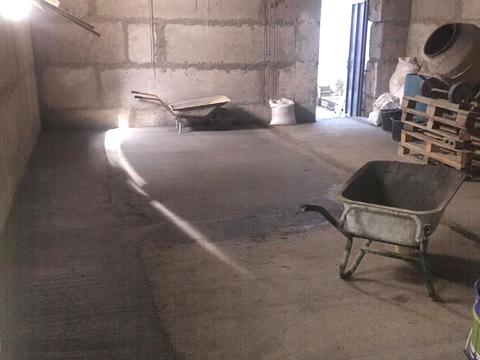 комерційна за адресою 2-й Мирний пров., 1