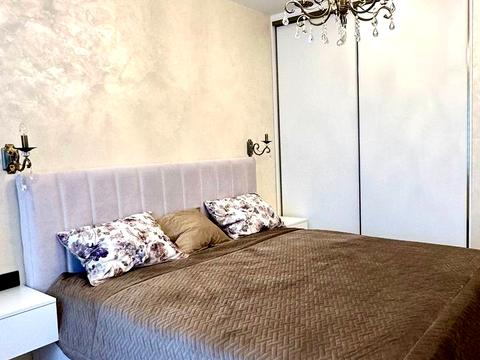 квартира по адресу Олександра Олеся ул., 2-А