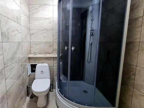 комерційна за адресою Озерна вул., 6/3