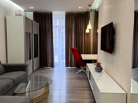 квартира за адресою Хрещатик вул. (Kreschatic), 13