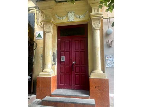 комерційна за адресою Лисенка вул., 1