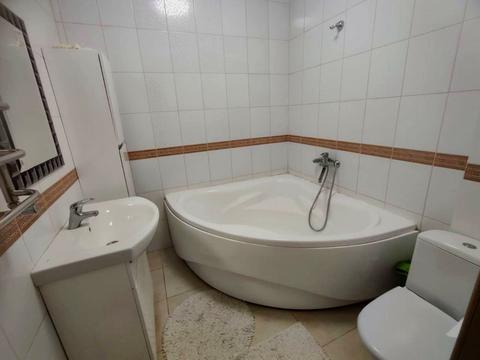 квартира за адресою Калинова вул., 5