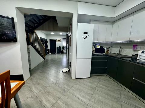 дом по адресу Бежовка ул. (Дзержинського)