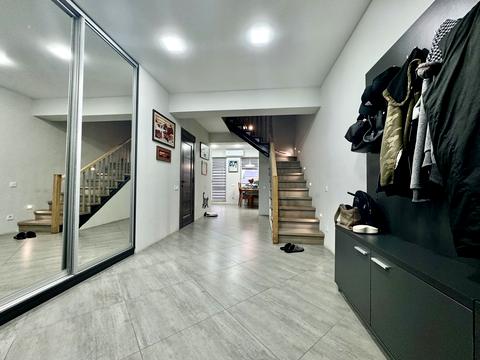 дом по адресу Бежовка ул. (Дзержинського)